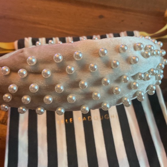 Lele Sadoughi Creme Velvet Headband with Pearl Studs - Picture 5 of 9